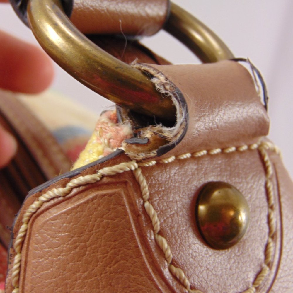 Fossil Multicolored Striped Canvas Shoulder Bag/Tassel Purse - Picture 16 of 16